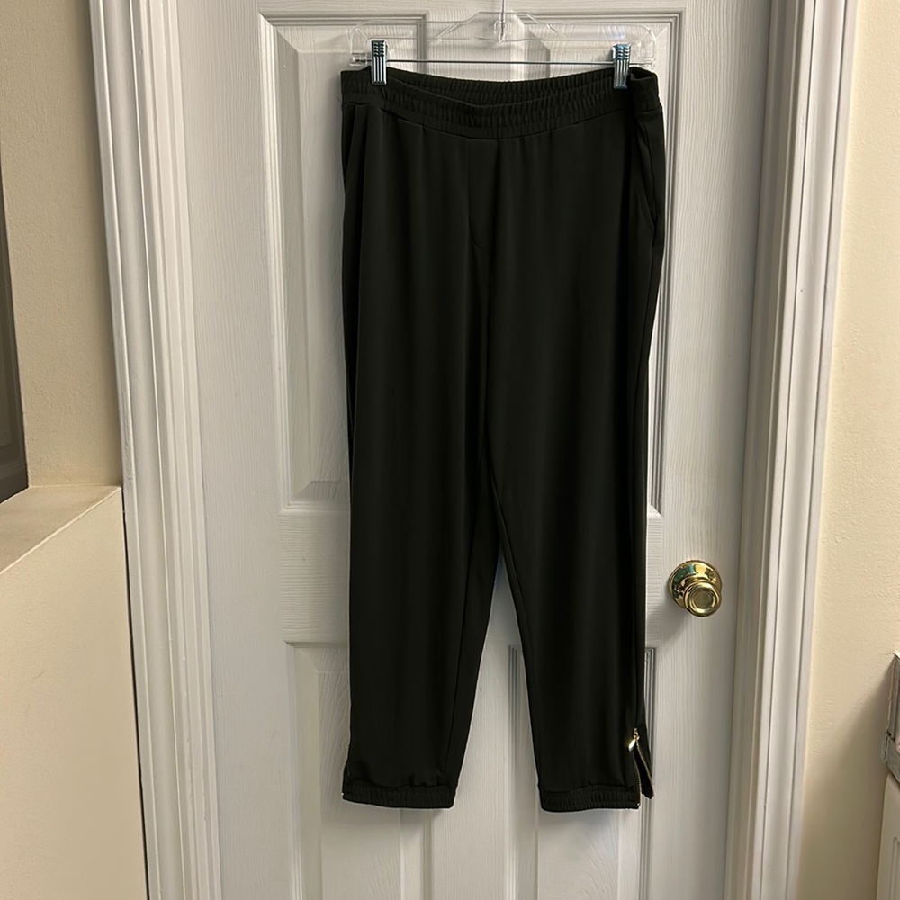 Susan Graver Petite Liquid Knit Jogger Pants w/Zipper Detail Size MP Loden Green